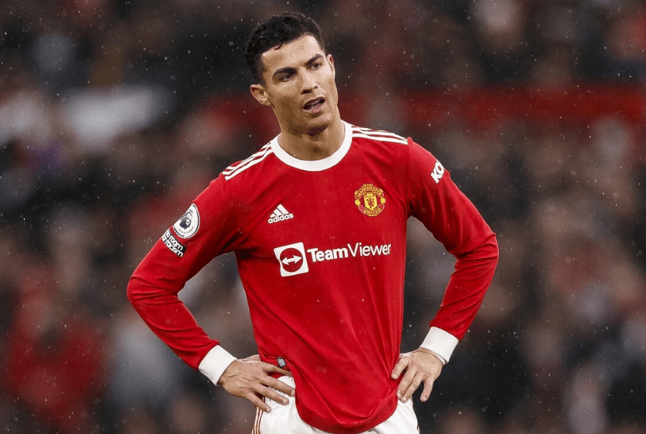  曼联进攻乏力遭南安普顿摆大巴闷平